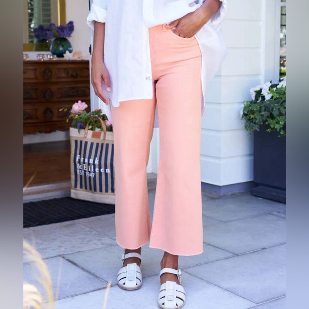 Frank & Eileen Galway Wide Leg Cropped Jeans Raw Hem Size 32 Pink Denim